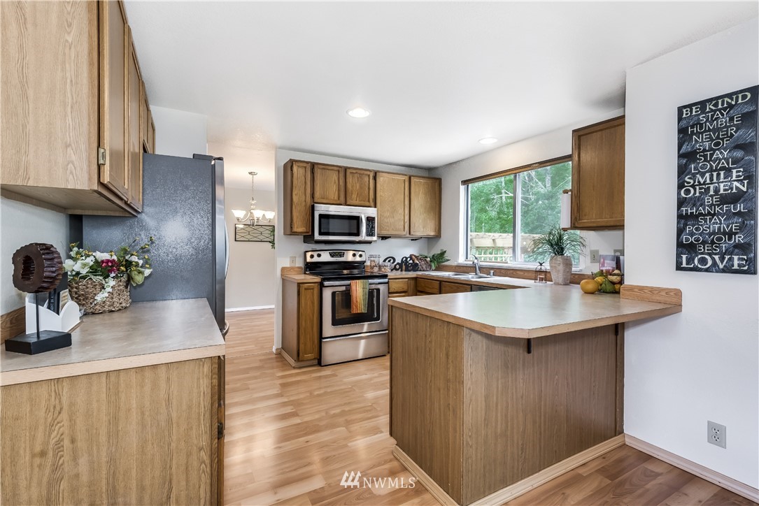 1105 232nd Place Southwest Bothell, WA 98021 - Photo 10 of 25