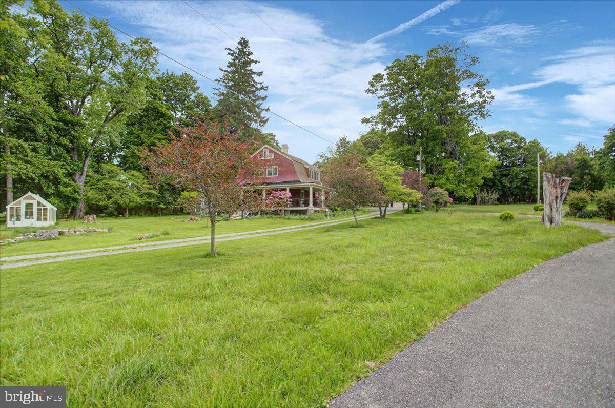 12458 Monterey Lane Blue Ridge Summit, PA 17214 - Photo 6 of 92