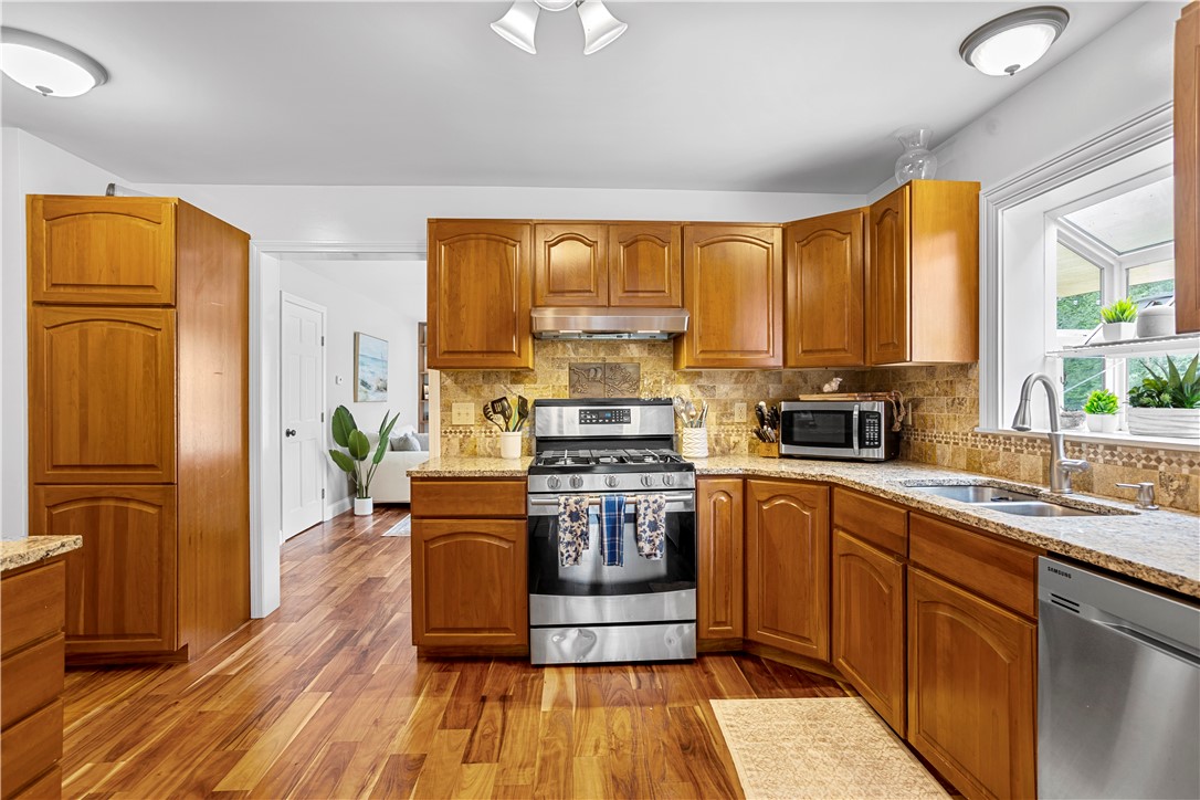 23 Mohawk Trail Charlestown, RI 02813 - Photo 12 of 46