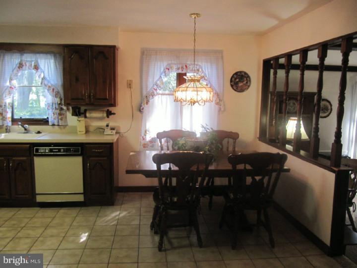 7 Wescott Road Marlton, NJ 08053 - Photo 11 of 16