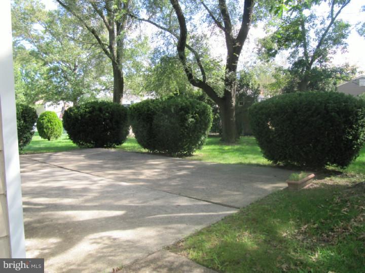 7 Wescott Road Marlton, NJ 08053 - Photo 3 of 16
