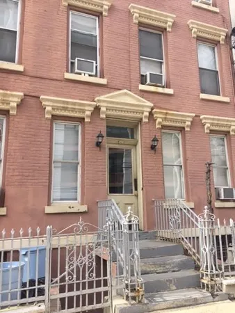 $2,250 | 318 Jefferson Street, Unit 4L, Hoboken, NJ 07030