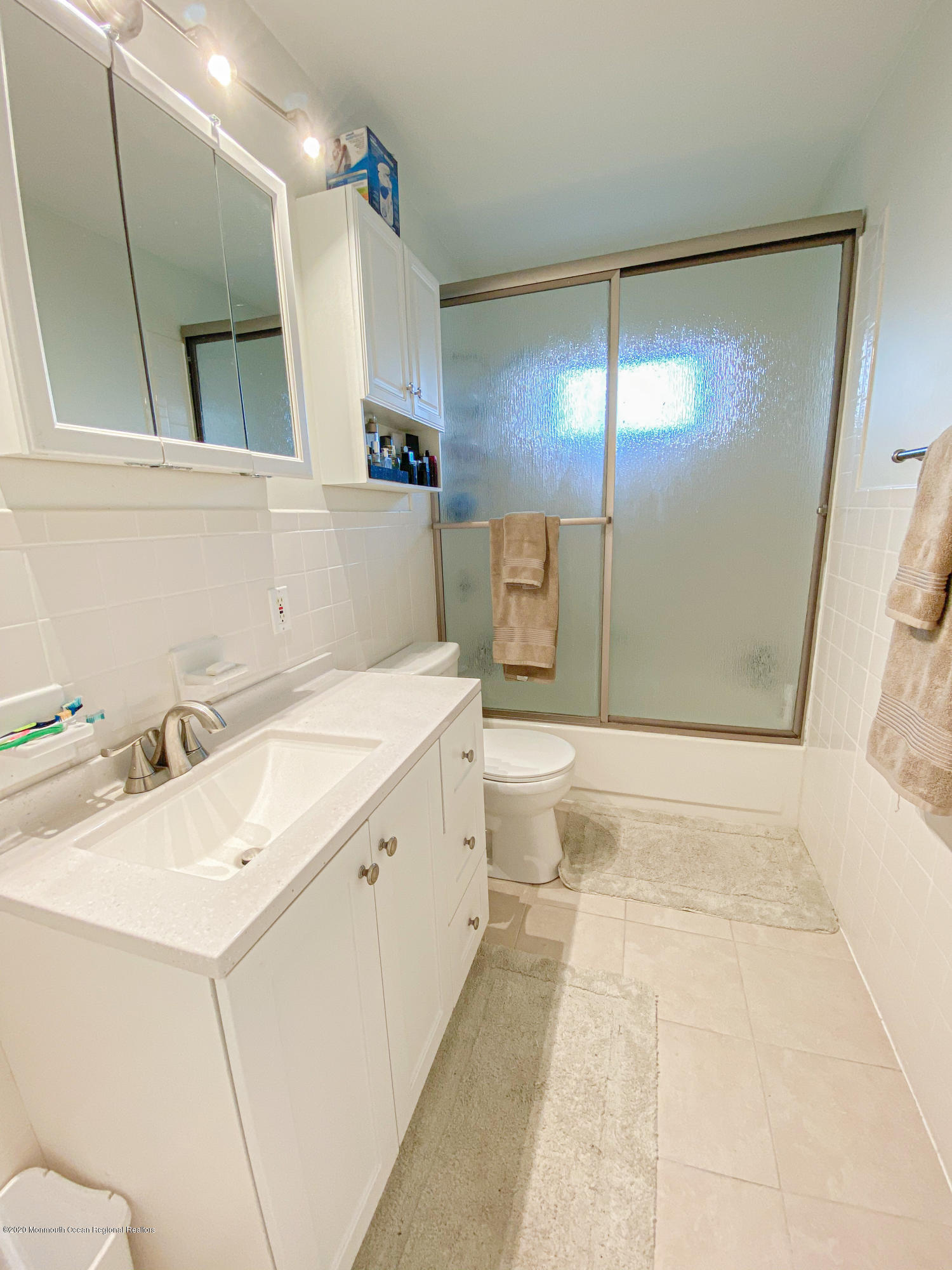 2076 Yardville Hamilton Square Road Hamilton, NJ 08690 - Photo 7 of 12 0D1ABAD6-8E26-4400-9411-17EFC04A2CD7
