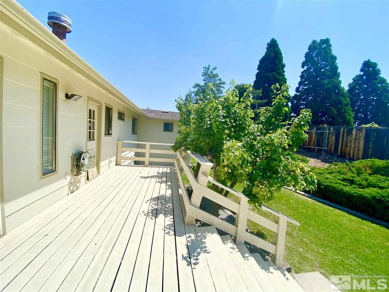 2360 Camelot Way Reno, NV 89509 - Photo 29 of 35 Photo 31