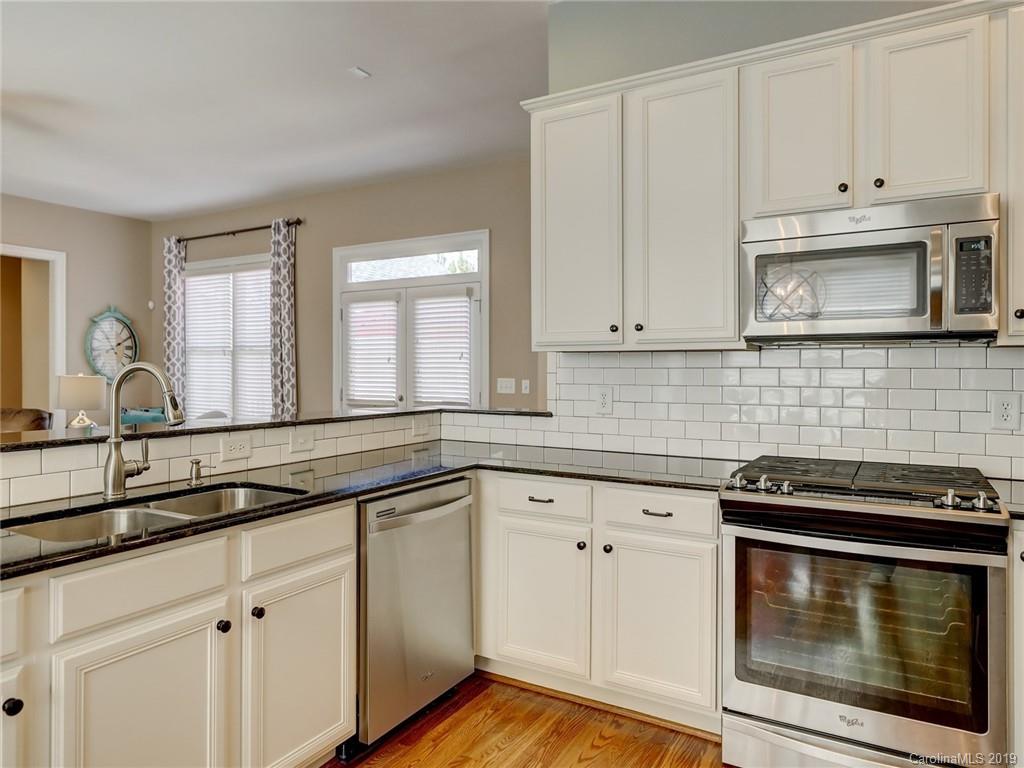 826 Stratford Run Drive Fort Mill, SC 29708 - Photo 25 of 43 Gallery Image 25