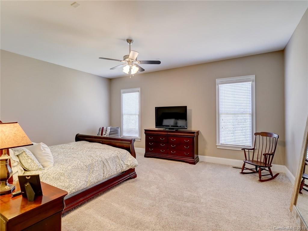 826 Stratford Run Drive Fort Mill, SC 29708 - Photo 32 of 43 Gallery Image 32