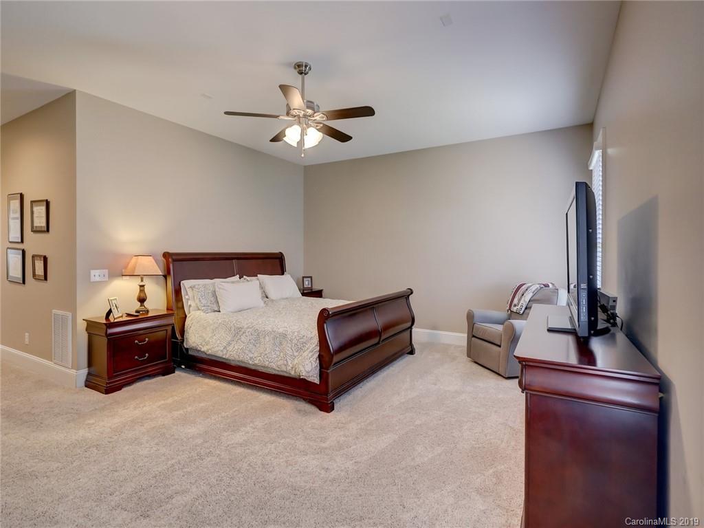 826 Stratford Run Drive Fort Mill, SC 29708 - Photo 33 of 43 Gallery Image 33