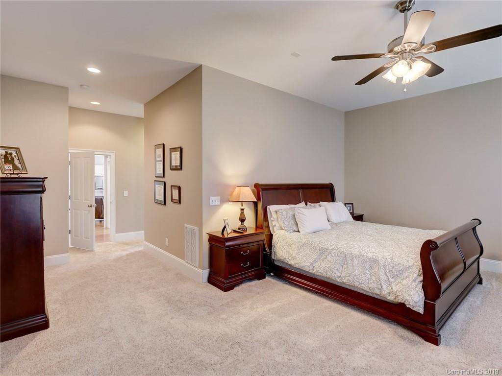 826 Stratford Run Drive Fort Mill, SC 29708 - Photo 35 of 43 Gallery Image 35