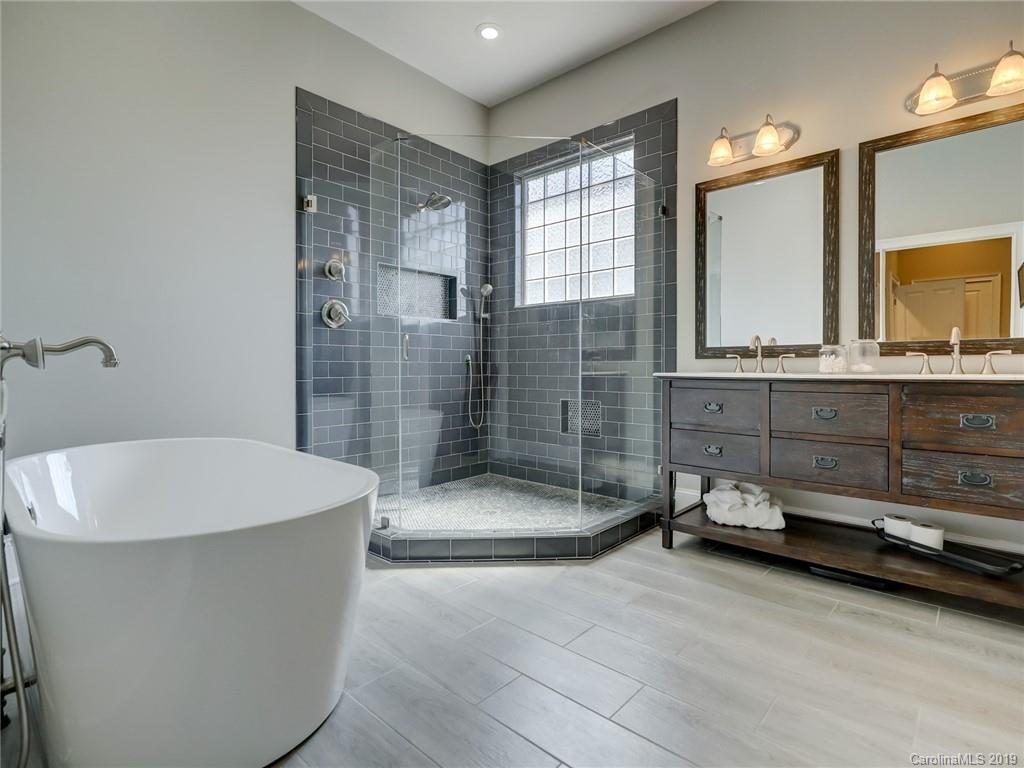 826 Stratford Run Drive Fort Mill, SC 29708 - Photo 36 of 43 Gallery Image 36