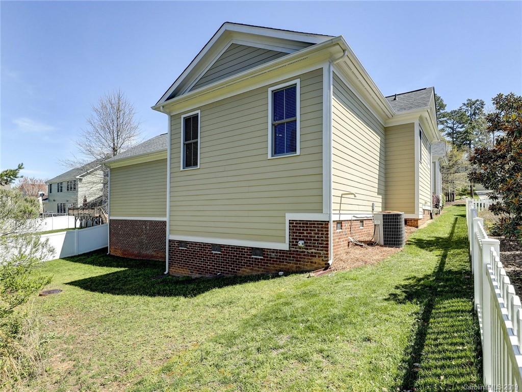826 Stratford Run Drive Fort Mill, SC 29708 - Photo 43 of 43 Gallery Image 43