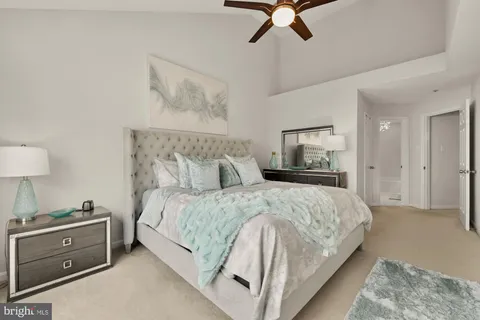 $525,000 | 257 South Pickett Street, Unit 402, Alexandria, VA 22304