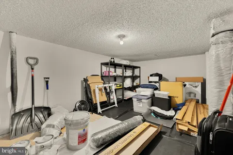 $525,000 | 257 South Pickett Street, Unit 402, Alexandria, VA 22304