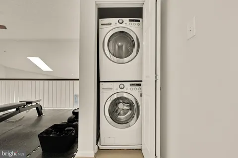 $525,000 | 257 South Pickett Street, Unit 402, Alexandria, VA 22304