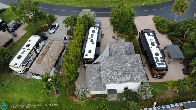 $799,000 | 397 Sundial Circle, Unit 397, Margate, FL 33068