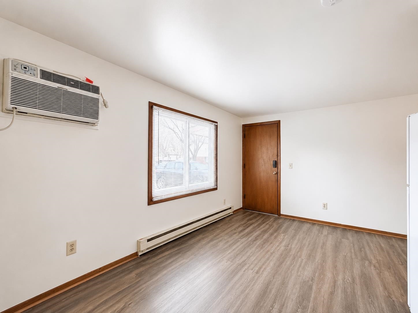 1722 Onsgard Road Madison, WI 53704 - Photo 7 of 9