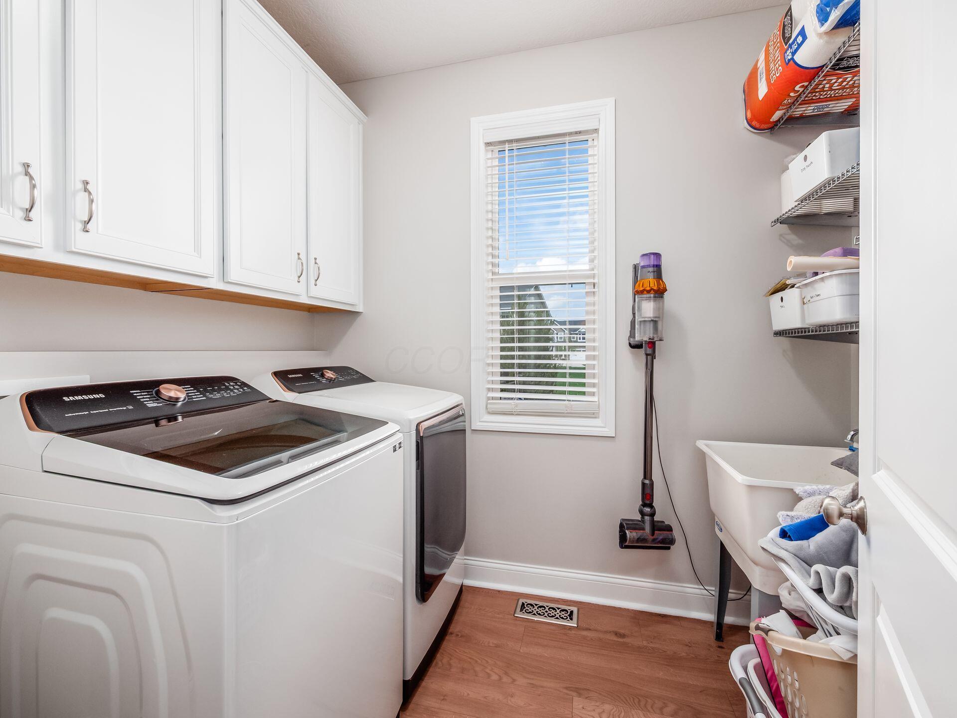 357 Tipperary Loop Delaware, OH 43015 - Photo 11 of 71 1st Floor laundry room with ample amount of storage
