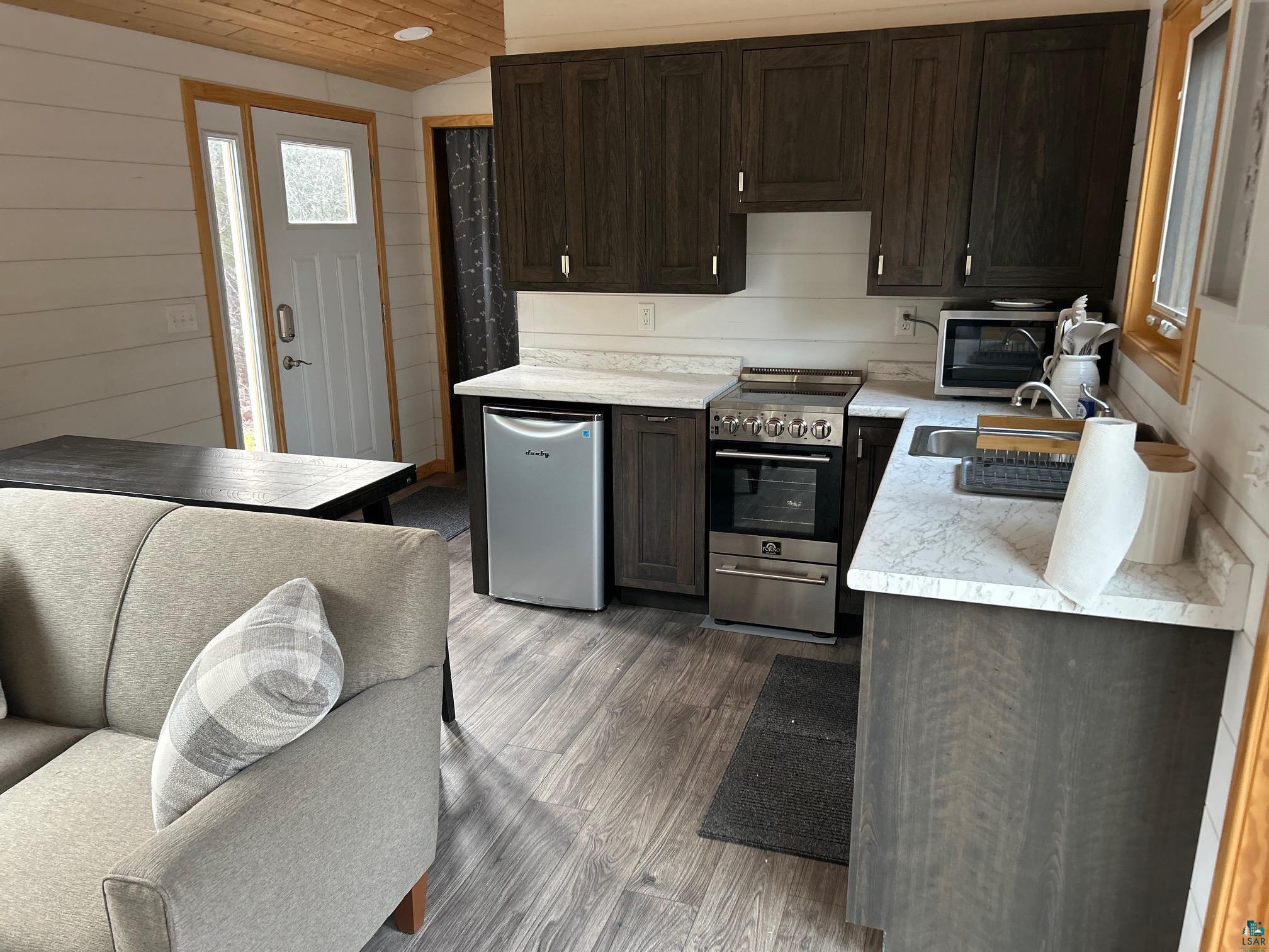 89205 Sawgrass Road Cornucopia, WI 54827 - Photo 6 of 10