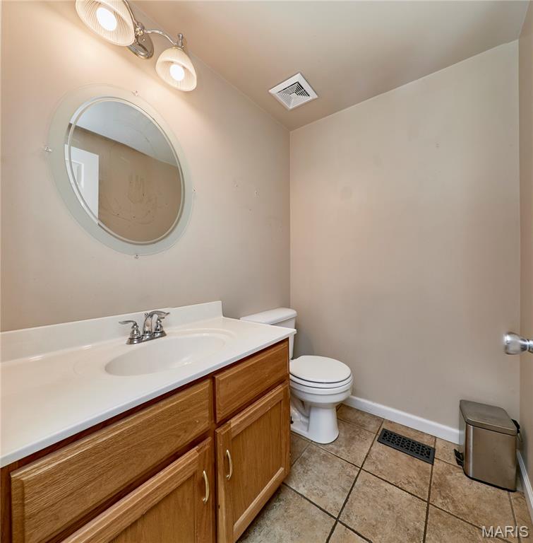 698 Walnut Ridge Fenton, MO 63026 - Photo 13 of 30