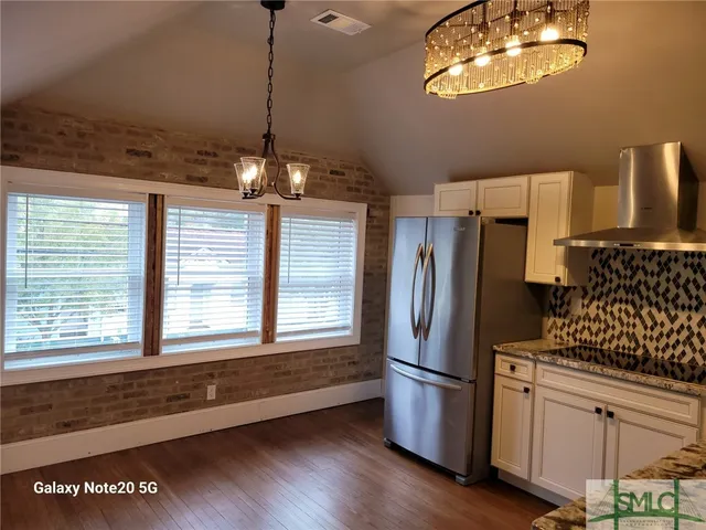 $2,000 | 601 West 37th Street, Unit B, Savannah, GA 31415