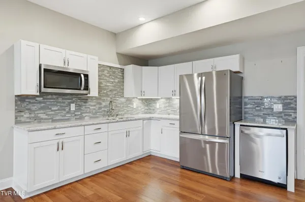 $1,075,000 | 1184 Cliffview Circle, Johnson City, TN 37615