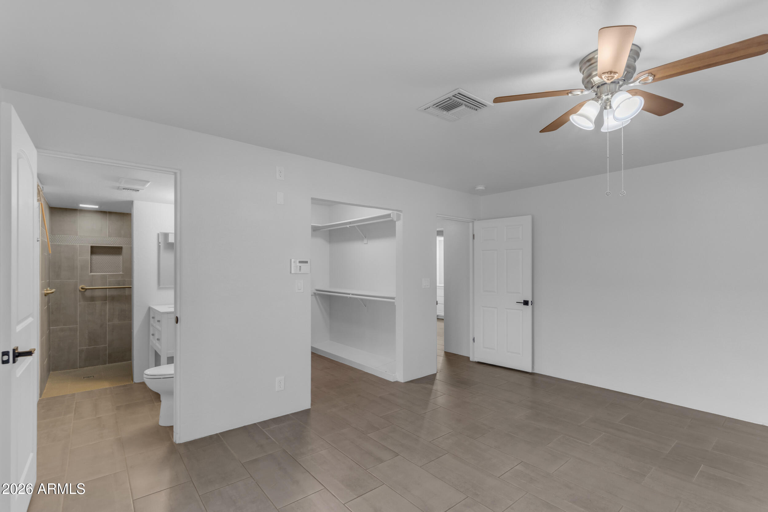 16555 West Lower Buckeye Road Goodyear, AZ 85338 - Photo 26 of 55 Modern Primary Bath