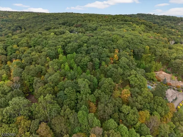 $280,000 | 0 Stonehedge Way, West Milford, NJ 07480