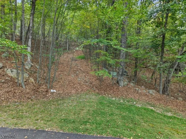 $280,000 | 0 Stonehedge Way, West Milford, NJ 07480