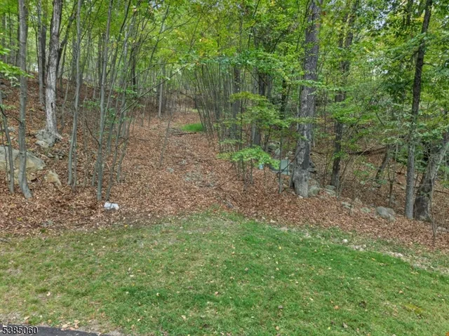 $280,000 | 0 Stonehedge Way, West Milford, NJ 07480