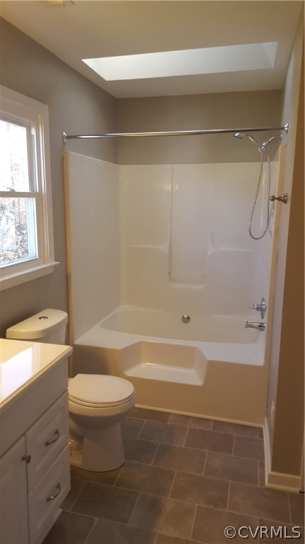 1613 Wilson Wood Road Midlothian, VA 23114 - Photo 20 of 37 a bathroom with a bathtub and a shower