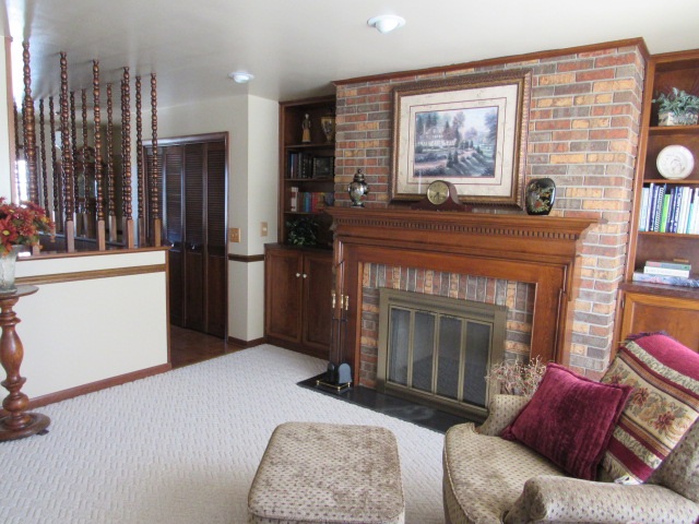 701 Winkler Ferry Road Mount Vernon, IN 47620 - Photo 2 of 36
