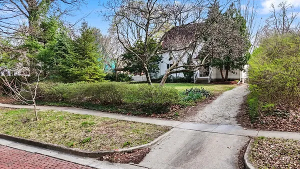 $499,900 | 705 West Michigan Avenue, Urbana, IL 61801