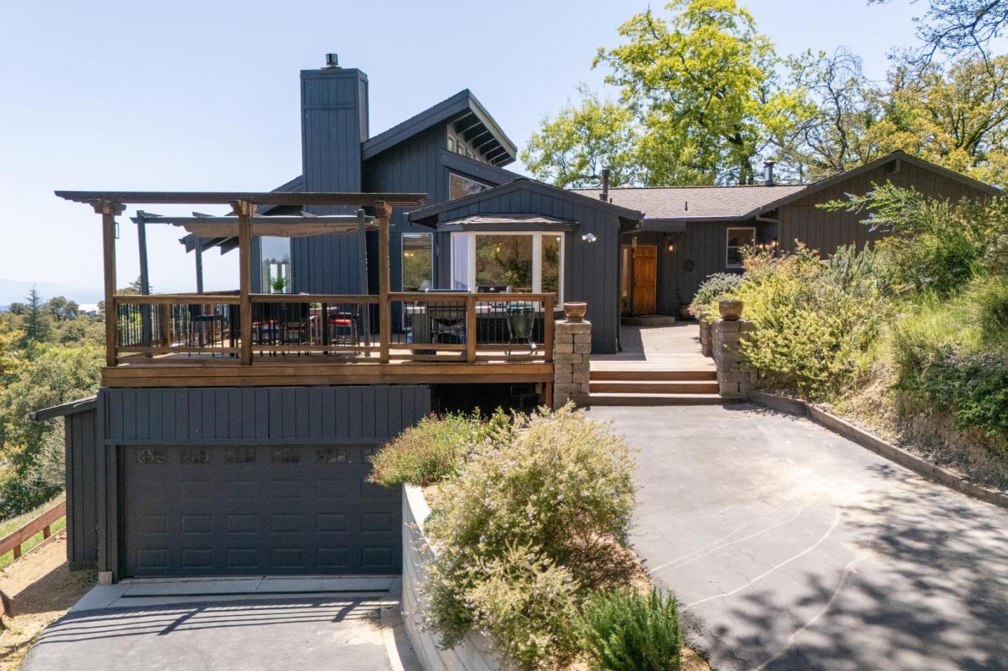 20025 Beatty Ridge Road Los Gatos, CA 95033 - Photo 2 of 58 Gallery Image 2