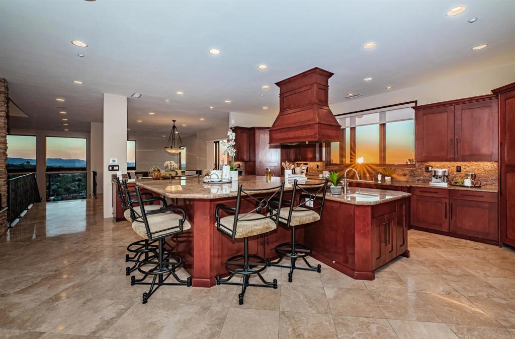 2362 Edgehill Road Vista, CA 92084 - Photo 21 of 62