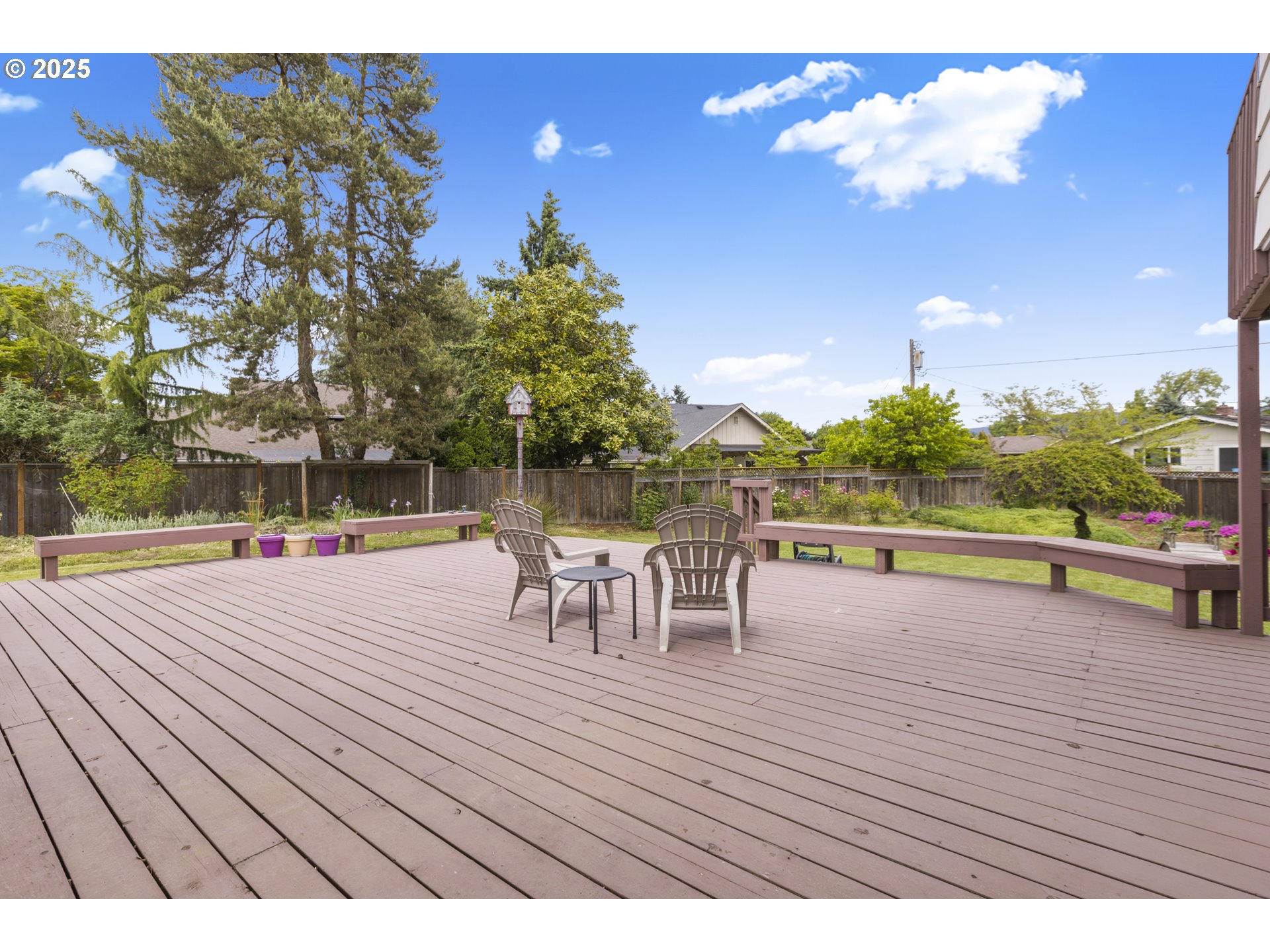 2055 Ridgeway Drive Eugene, OR 97401 - Photo 34 of 48 a view of outdoor space with seating