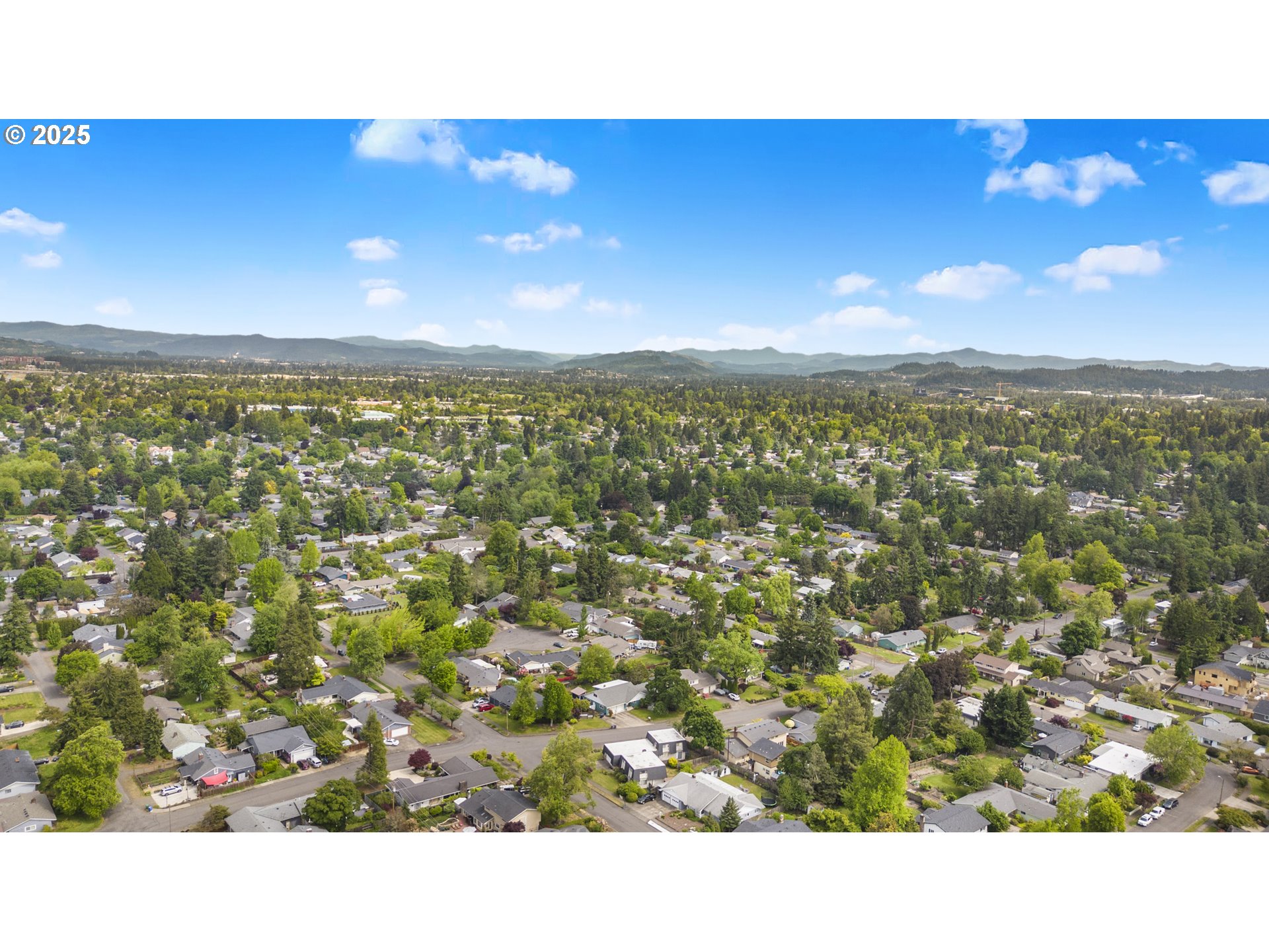 2055 Ridgeway Drive Eugene, OR 97401 - Photo 46 of 48 a picture of city and a building