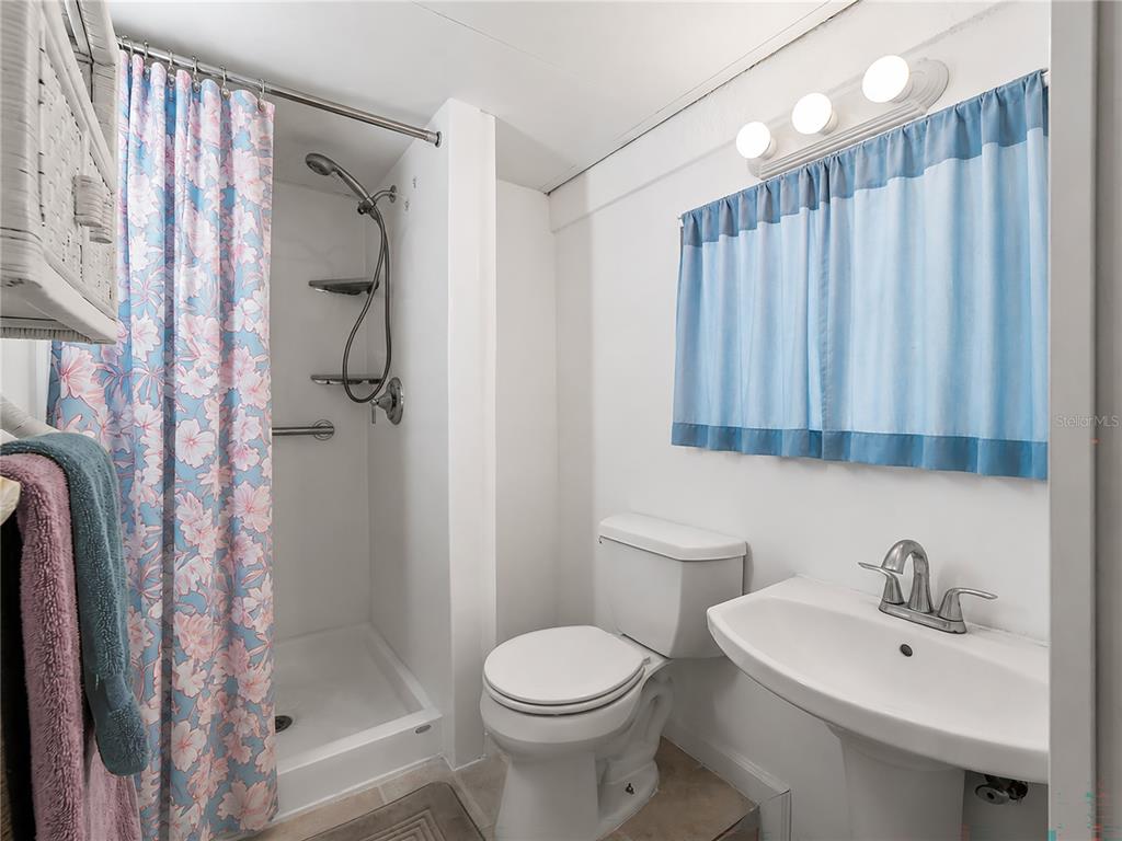 1585 Graham Road Venice, FL 34293 - Photo 26 of 65