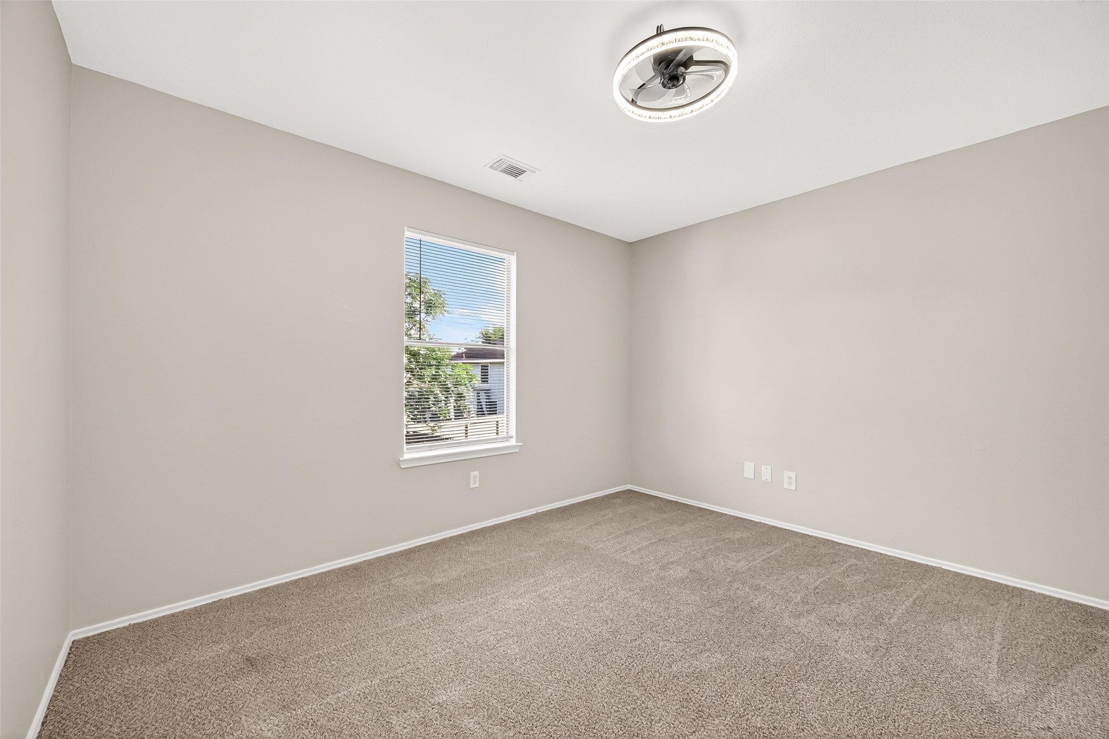 4115 Sand Ripple Lane Katy, TX 77449 - Photo 12 of 37
