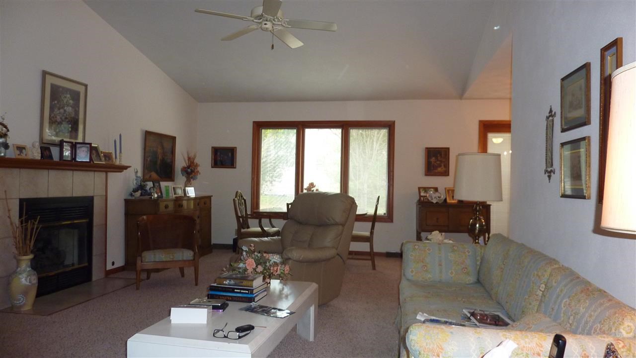 3810 North Trainer Road Rockford, IL 61114 - Photo 17 of 25 Gallery Image 17