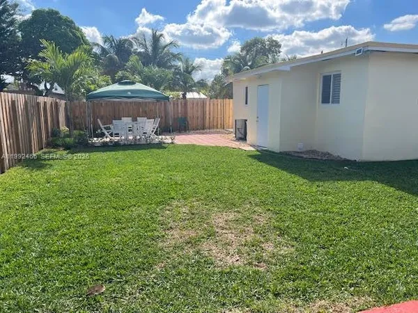 $6,800 | 6301 Southwest 59th Place, South Miami, FL 33143