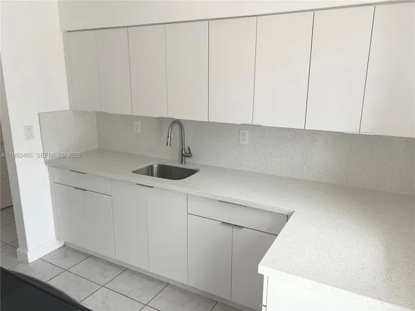 $6,800 | 6301 Southwest 59th Place, South Miami, FL 33143