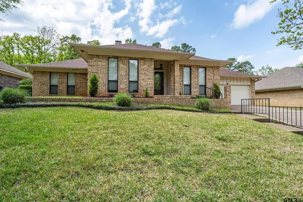 $2,200 | 4913 Pine Knoll Drive, Tyler, TX 75703