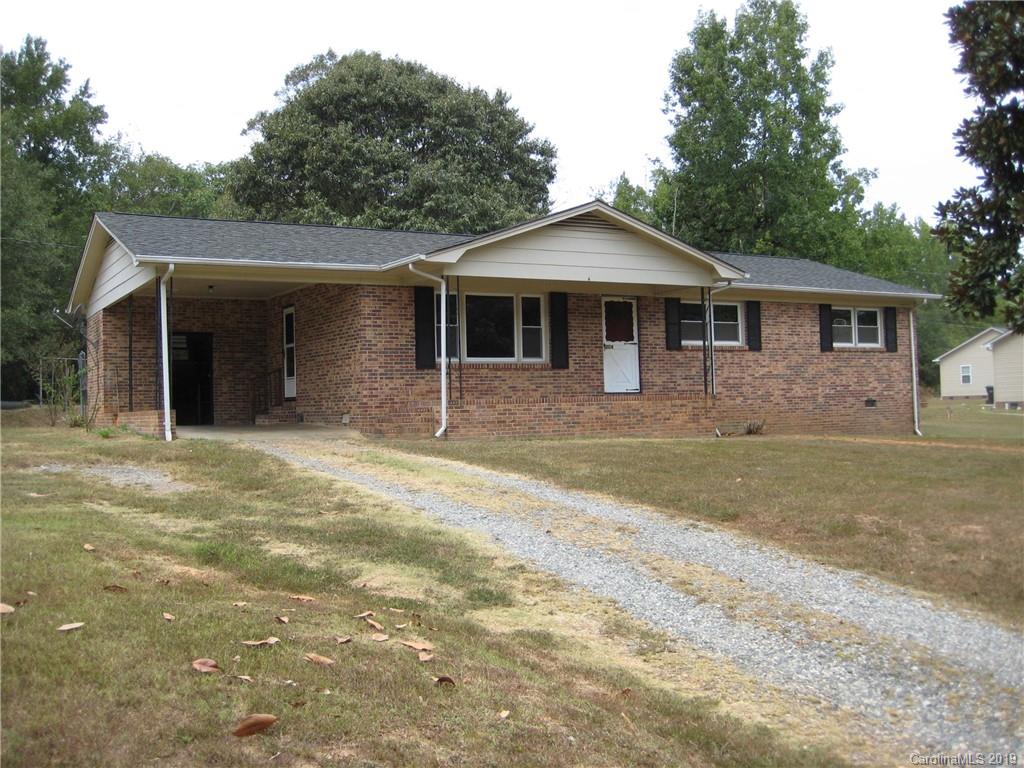 204 Pinkney Road Dallas, NC 28034 - Photo 1 of 29 Gallery Image 1