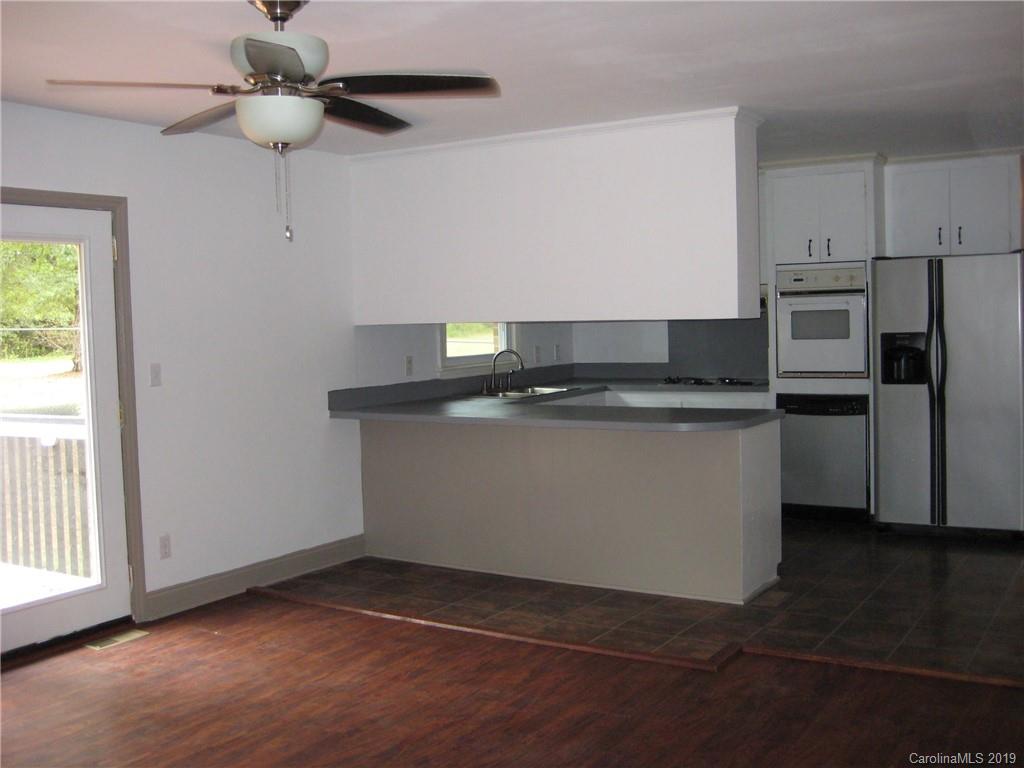 204 Pinkney Road Dallas, NC 28034 - Photo 20 of 29 Gallery Image 20