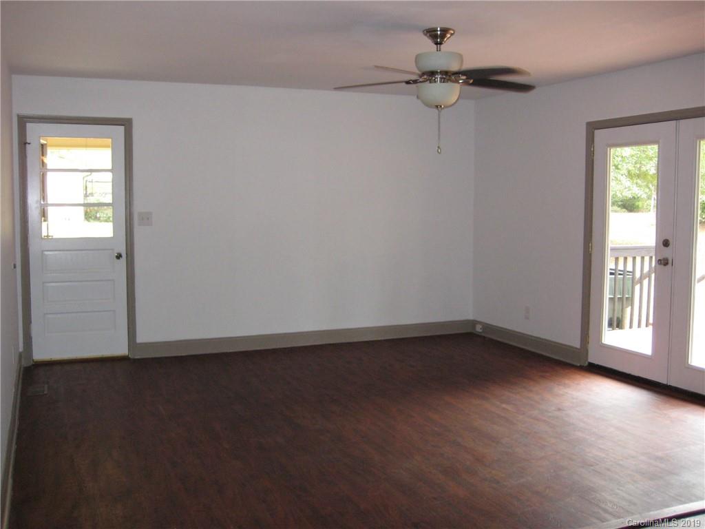 204 Pinkney Road Dallas, NC 28034 - Photo 21 of 29 Gallery Image 21