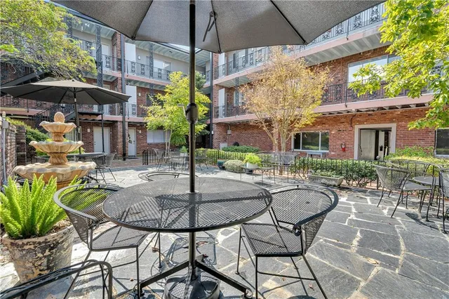 $240,000 | 3201 St Charles Avenue, Unit 218, New Orleans, LA 70115