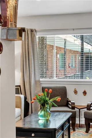 $240,000 | 3201 St Charles Avenue, Unit 218, New Orleans, LA 70115