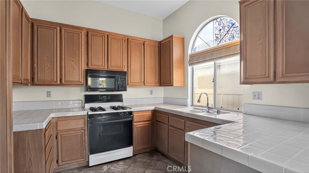 658 Torrey Pines Road Banning, CA 92220 - Photo 23 of 28