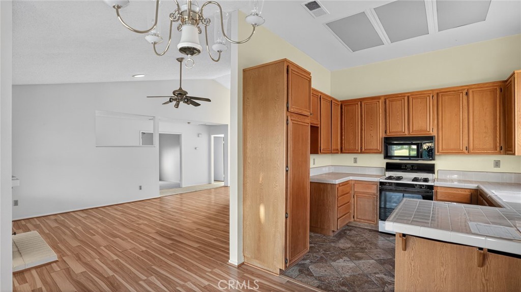 658 Torrey Pines Road Banning, CA 92220 - Photo 25 of 28