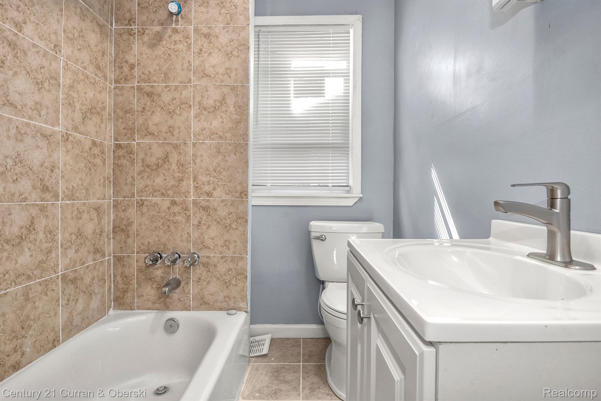 5267 Balfour Road Detroit, MI 48224 - Photo 18 of 23 Gallery Image 18