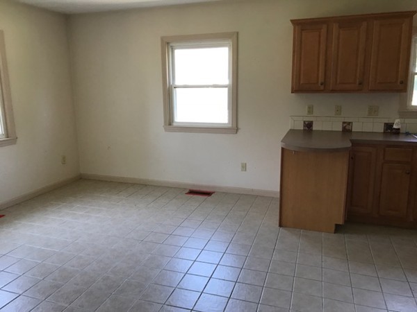 266 Endicott Street Fall River, MA 02721 - Photo 12 of 15 Gallery Image 12